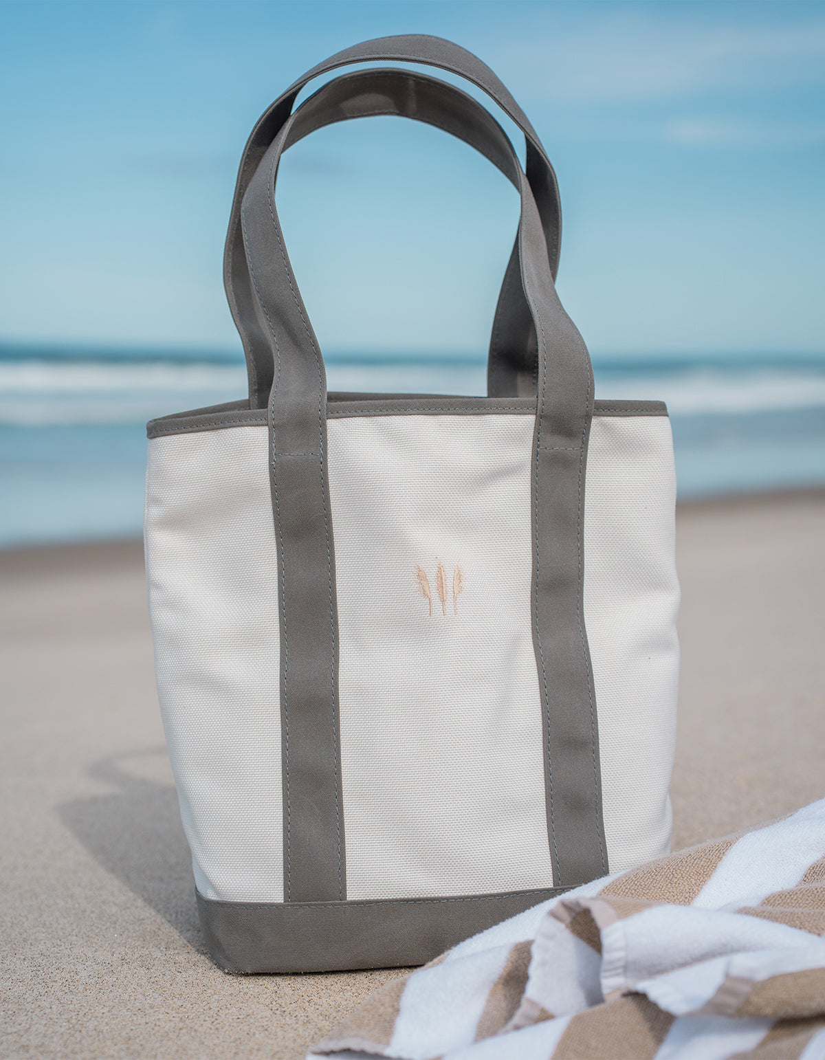Coast Wine Bag | Charcoal/White