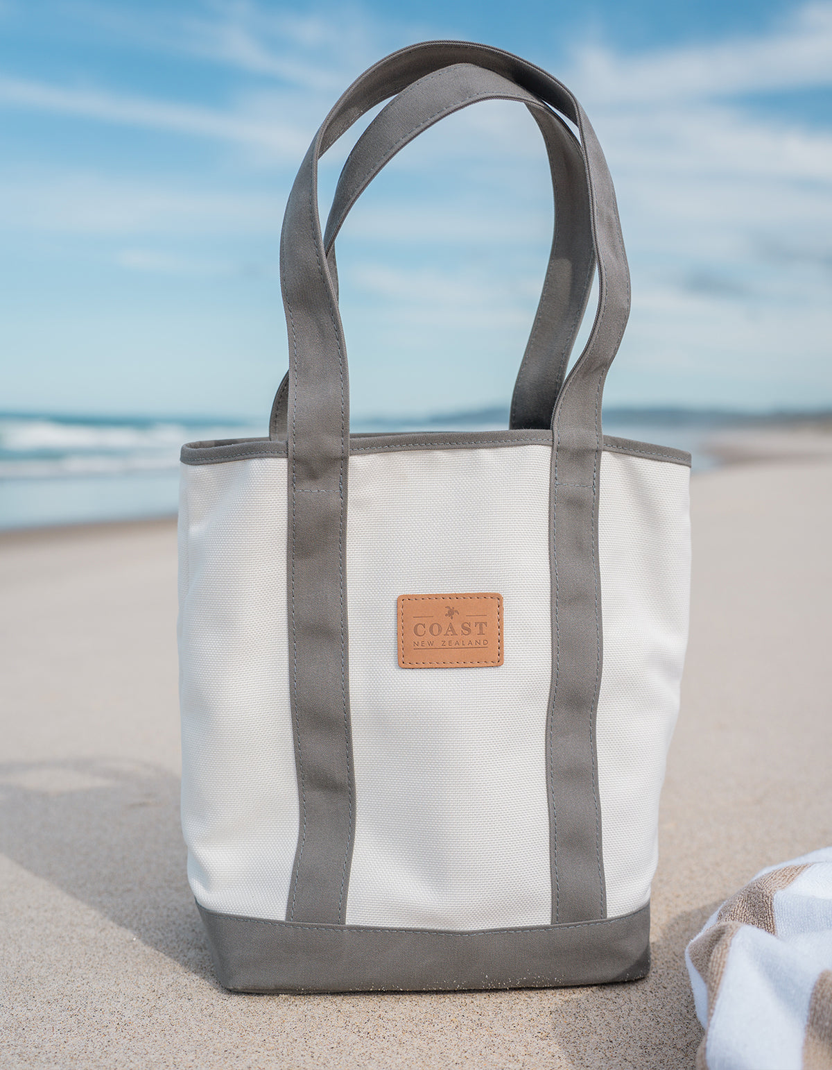 Coast Wine Bag | Charcoal/White