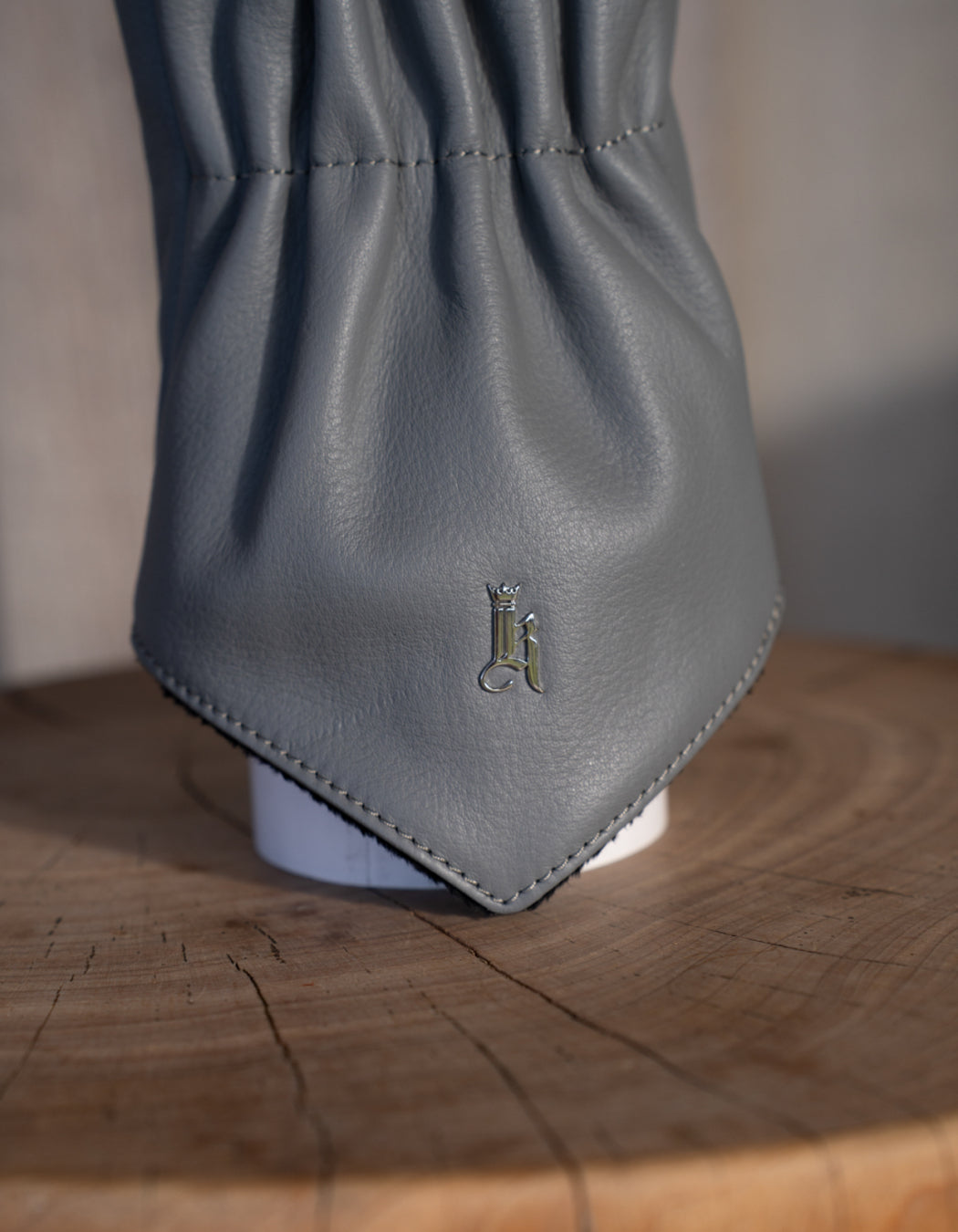 Links & Kings Headcover | Grey Script