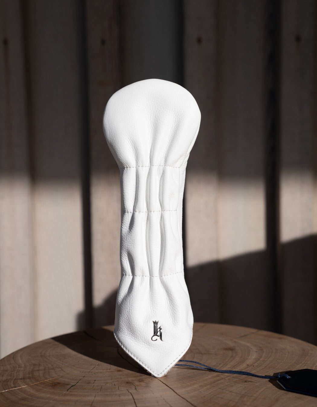 Links & Kings Headcover | White/Tan Medallion