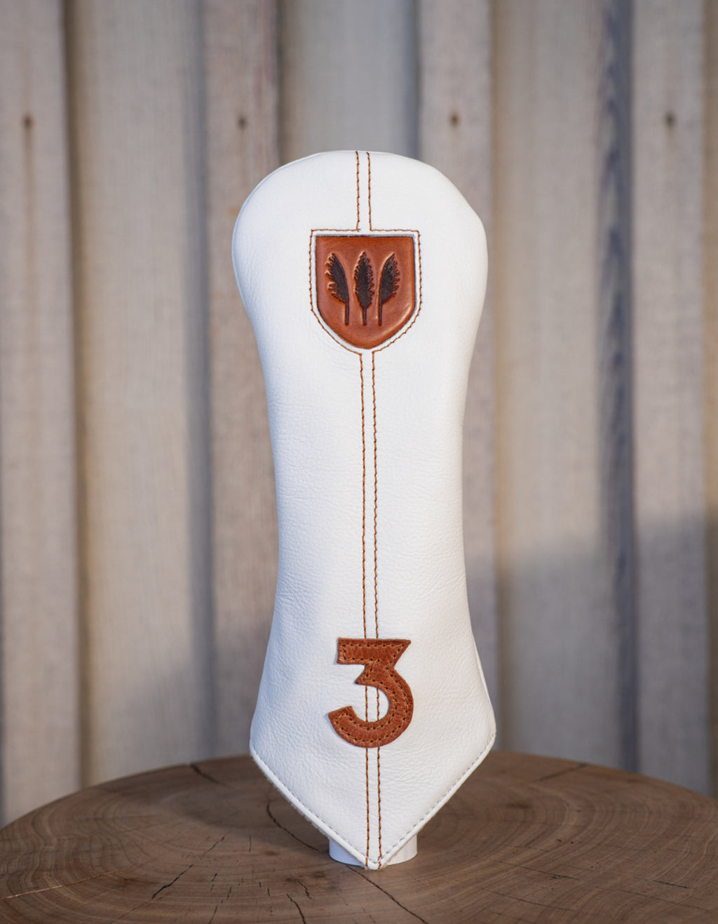 Links & Kings Headcover | White/Tan Medallion